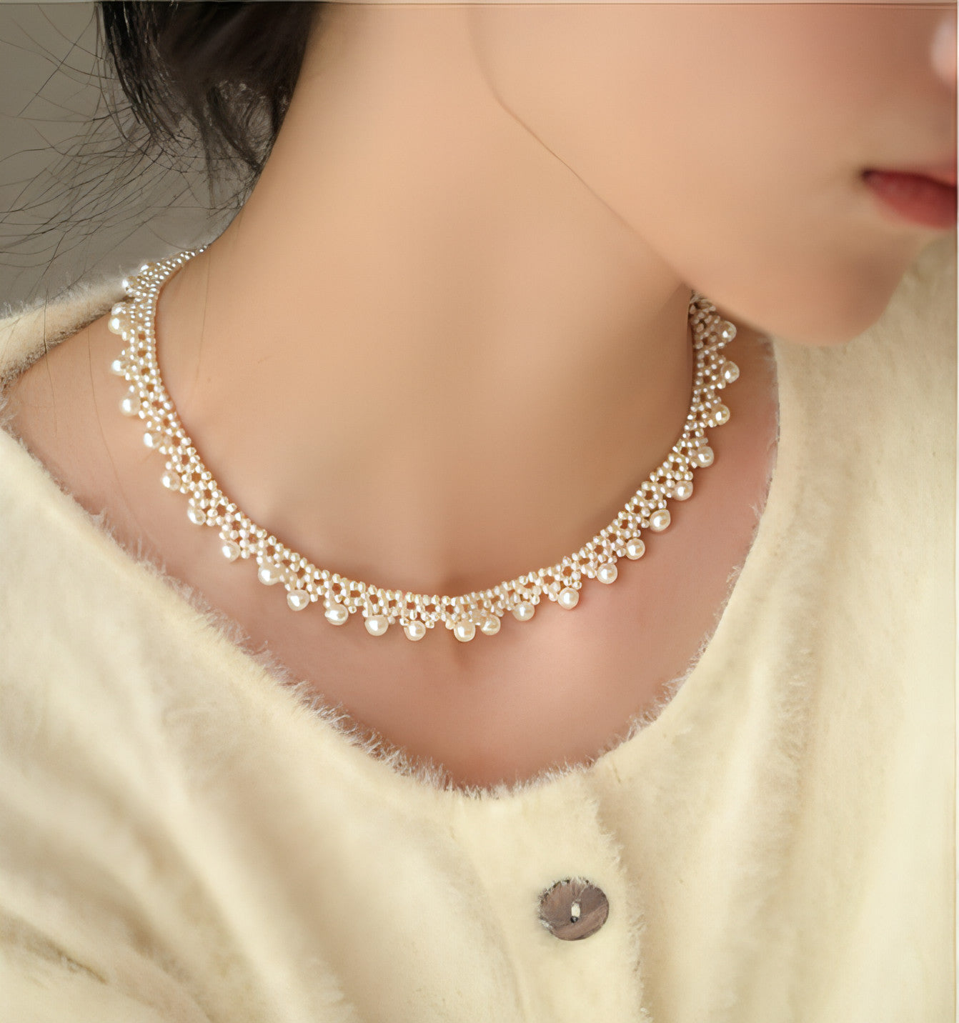 LuxeJewels™ – South Sea Pearl Necklace with 18K Gold Accent